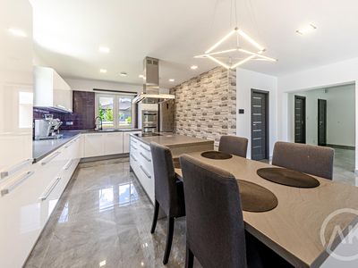 Prodej rodinného domu 163 m², pozemek 672 m²
