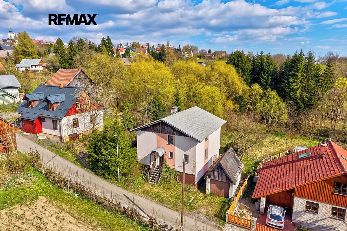 Prodej rodinného domu 160 m², pozemek 1766 m² – fotografie 4