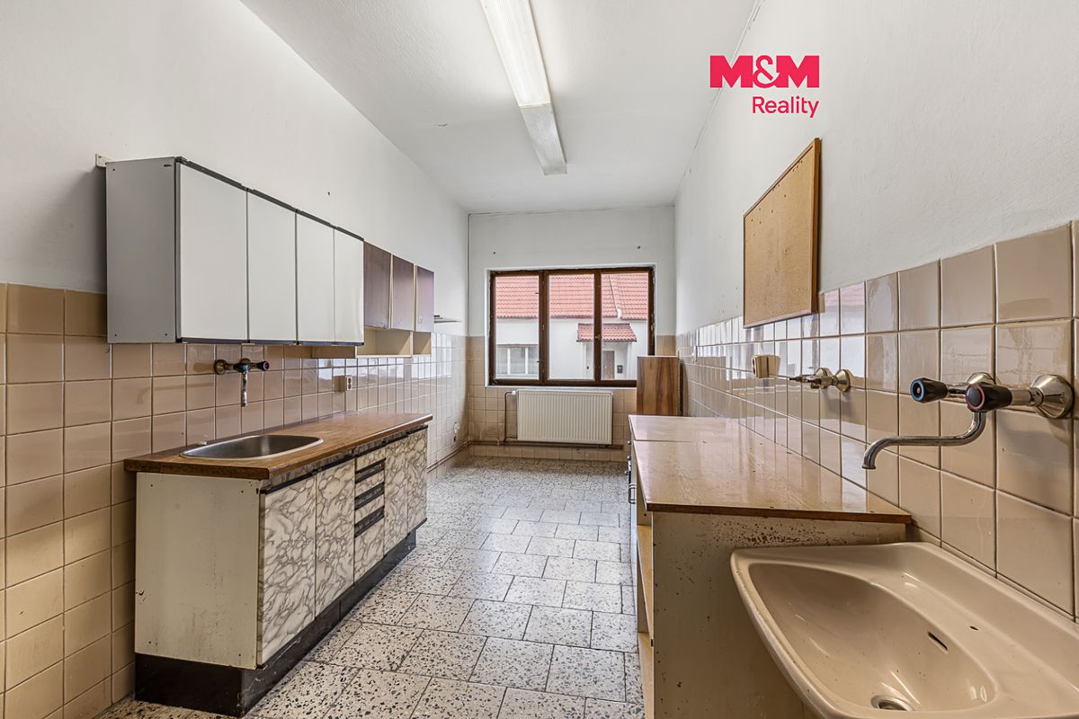 Prodej obchodního prostoru 345 m²