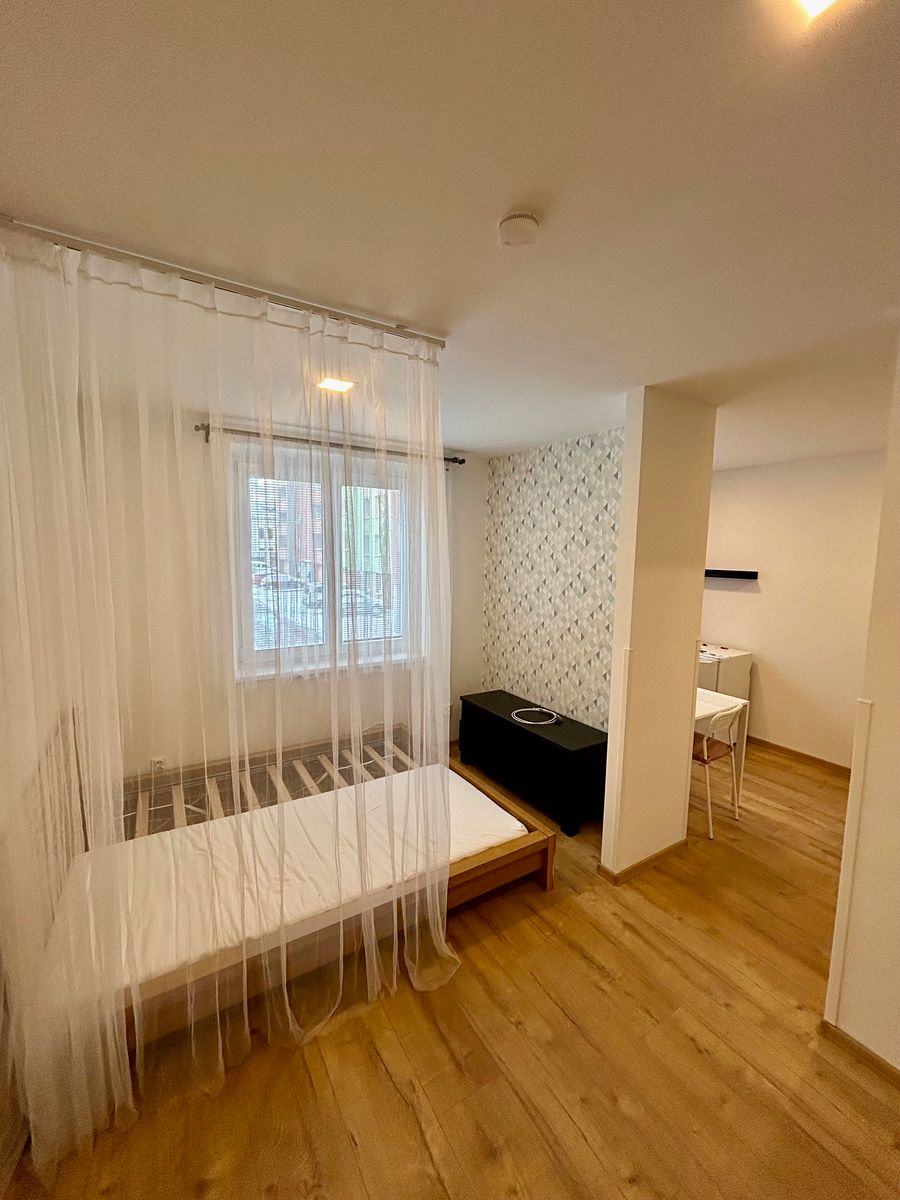 Pronájem bytu 1+kk 27 m²
