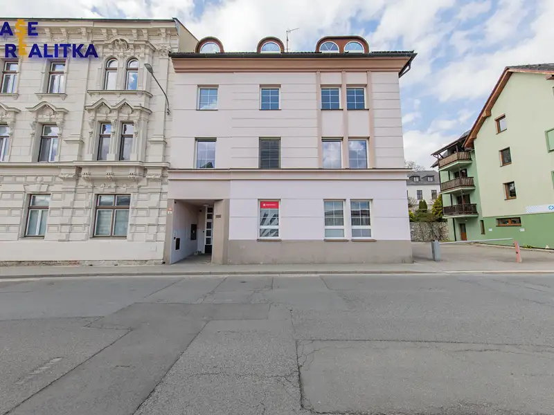 Prodej rodinného domu 347 m², pozemek 193 m², Šumperk – náhled fotky 2