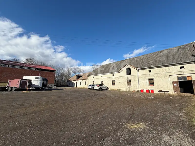 Pronájem zemědělského objektu 250 m², Strenice – náhled fotky 3