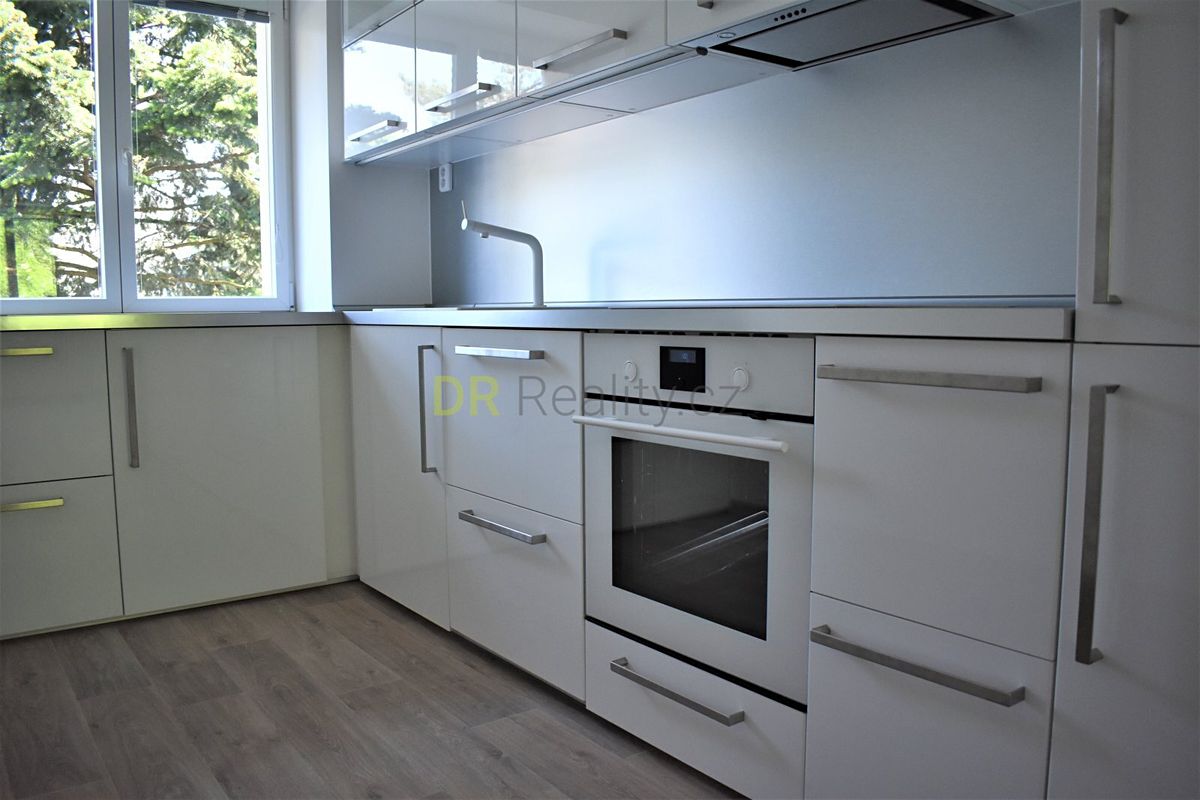 Pronájem bytu 2+kk 60 m²