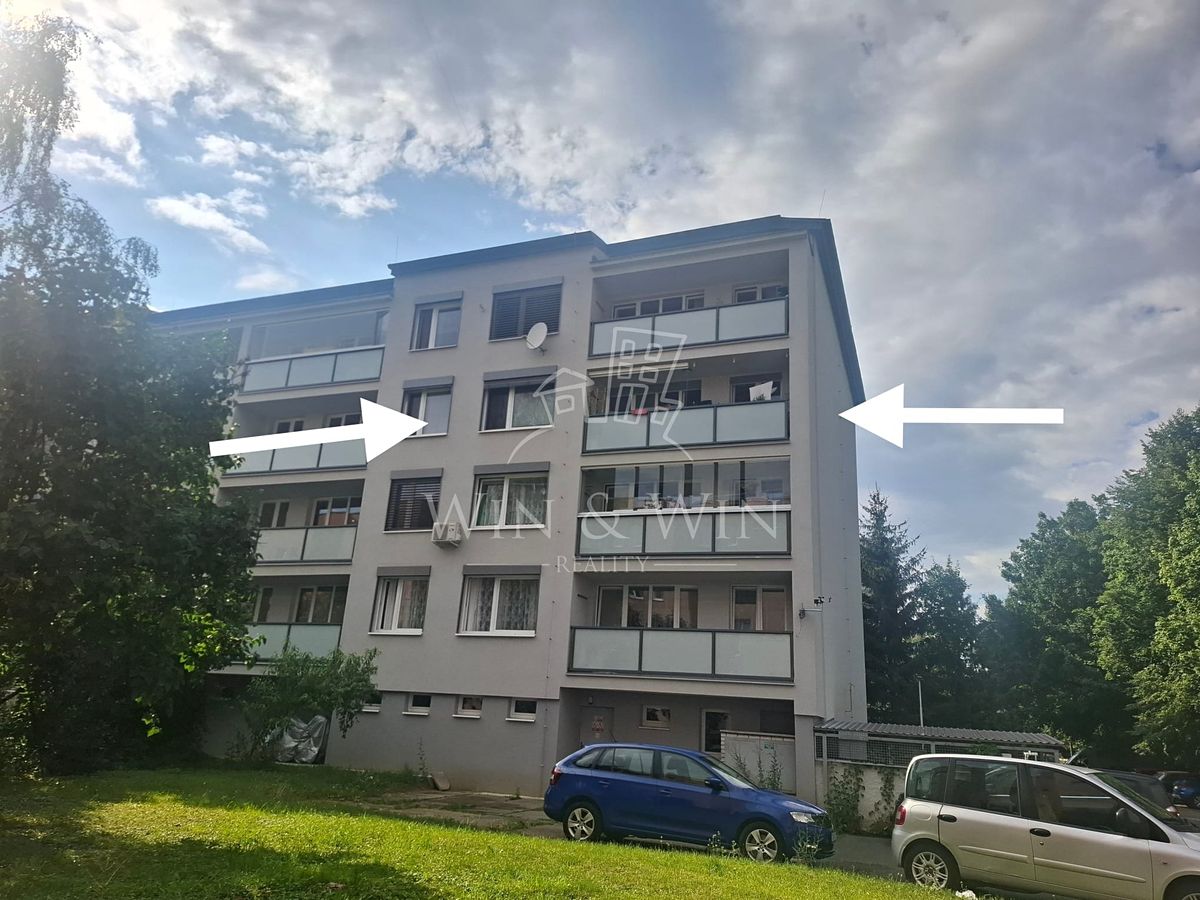 Pronájem bytu 4+kk 93 m²