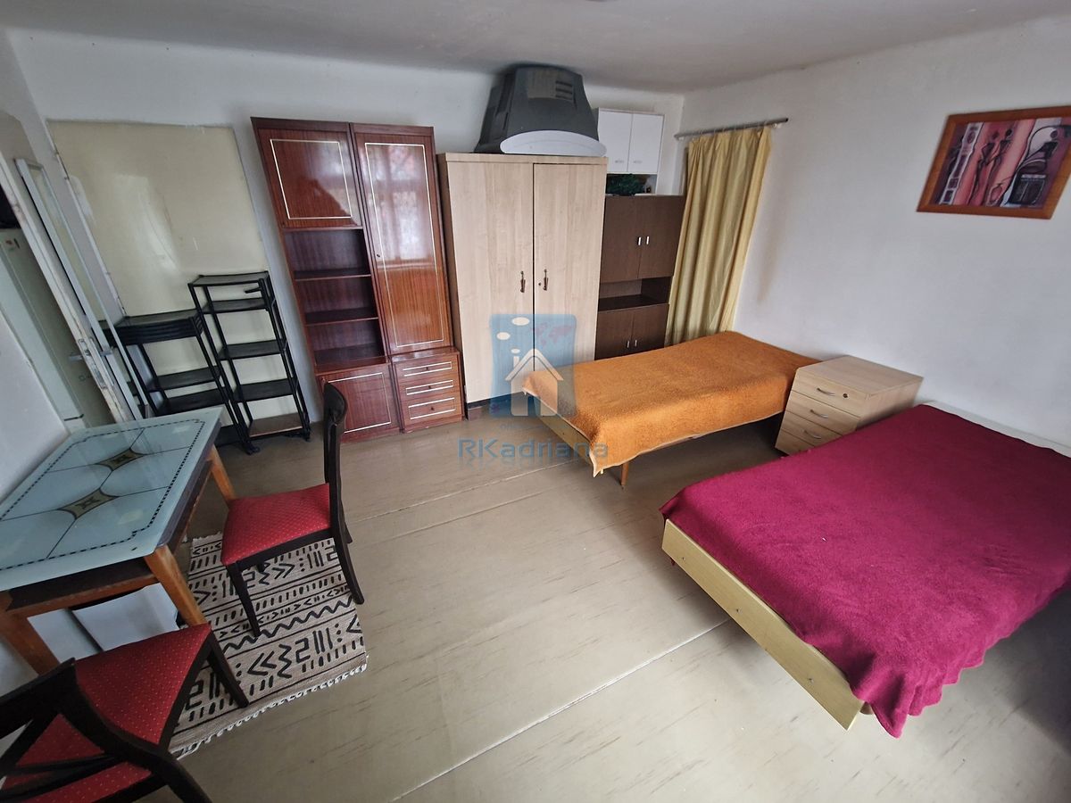 Pronájem bytu atypický 20 m² – fotografie 4