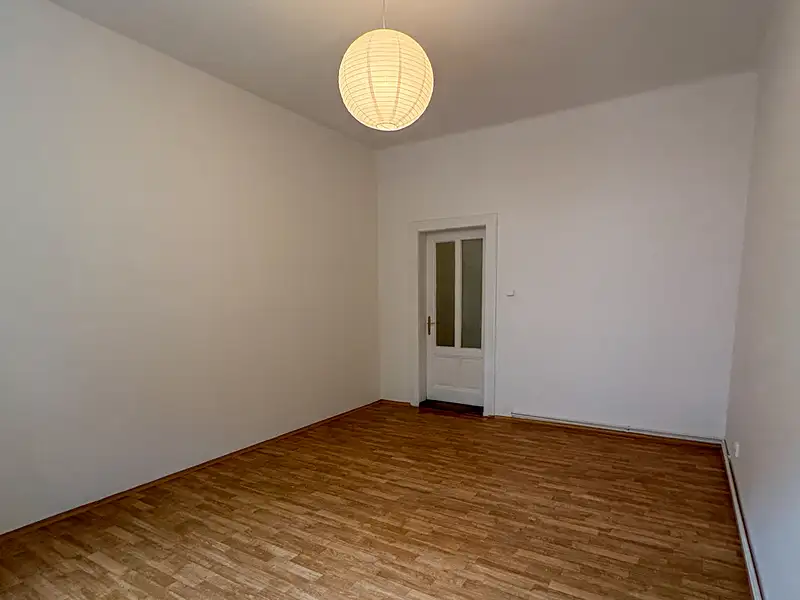 Prodej bytu 2+1 71 m², Praha – náhled fotky 2