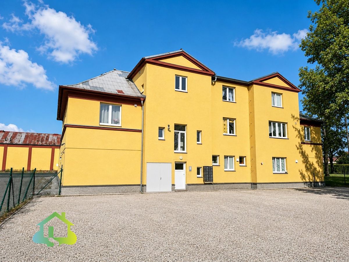Pronájem bytu 1+kk 32 m²