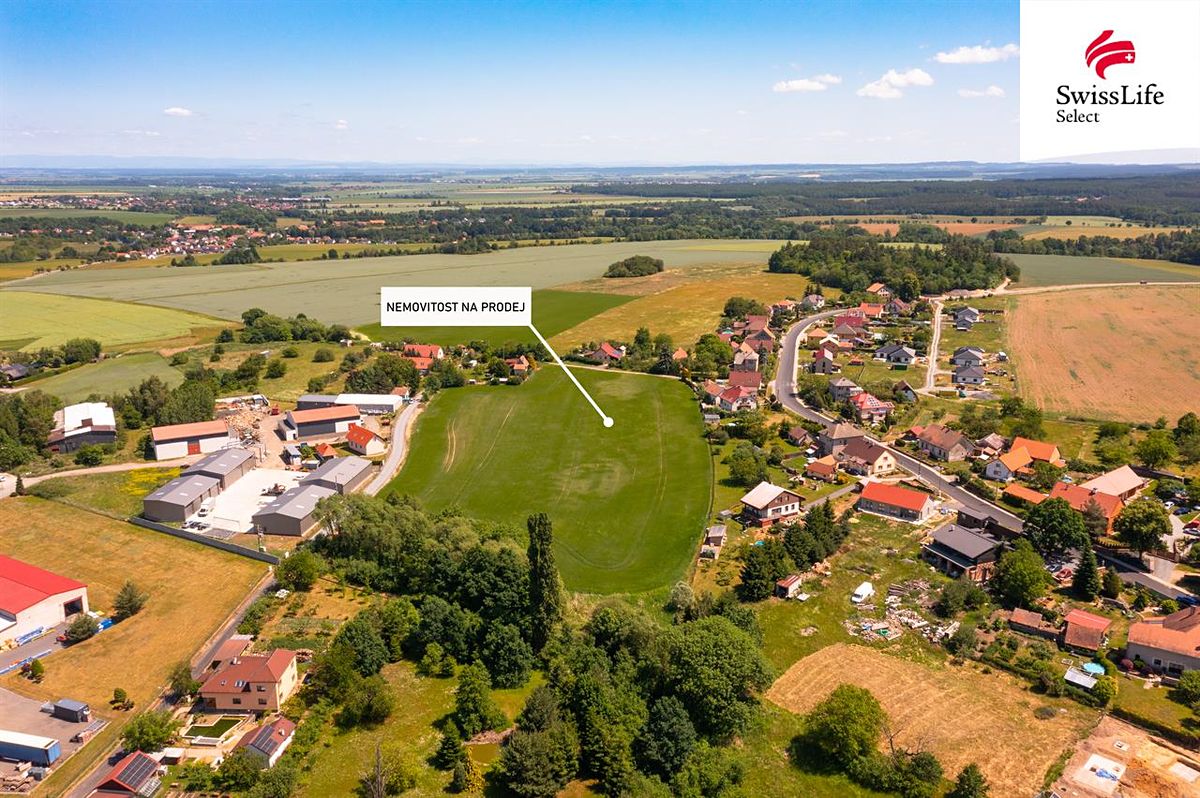 Prodej stavebního pozemku 16763 m² – fotografie 2