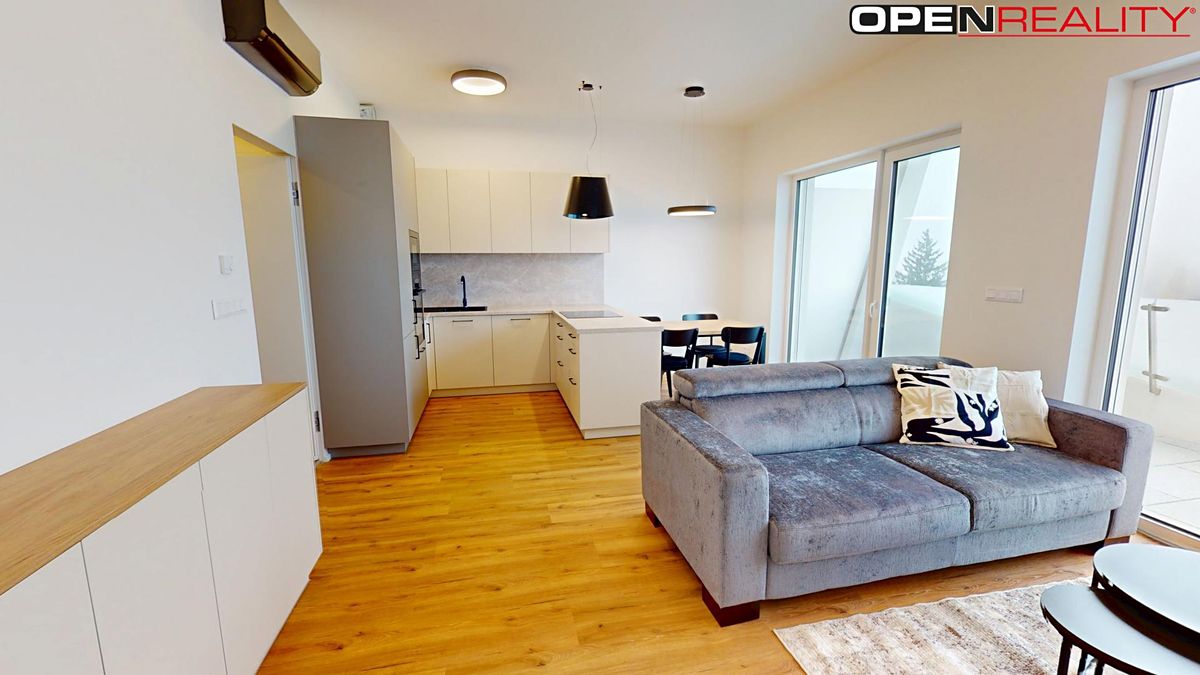 Pronájem bytu 2+kk 72 m²