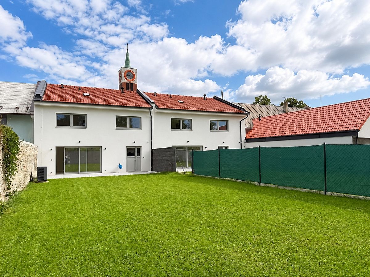 Prodej rodinného domu 160 m², pozemek 346 m²