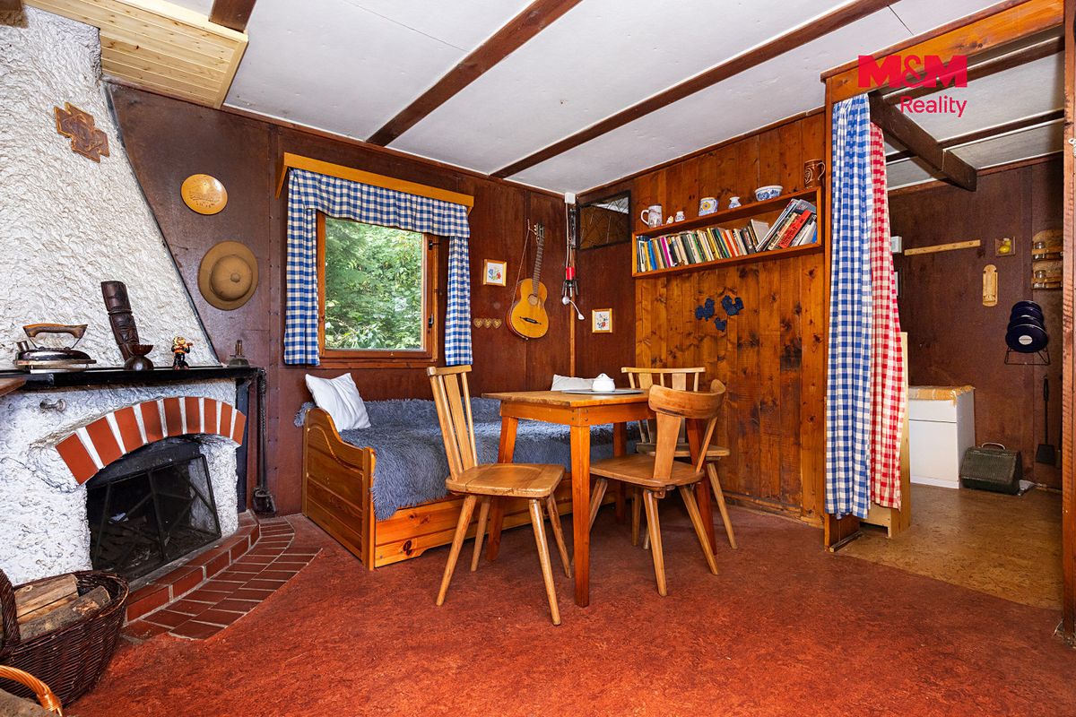 Prodej chaty 37 m², pozemek 44 m² – fotografie 2