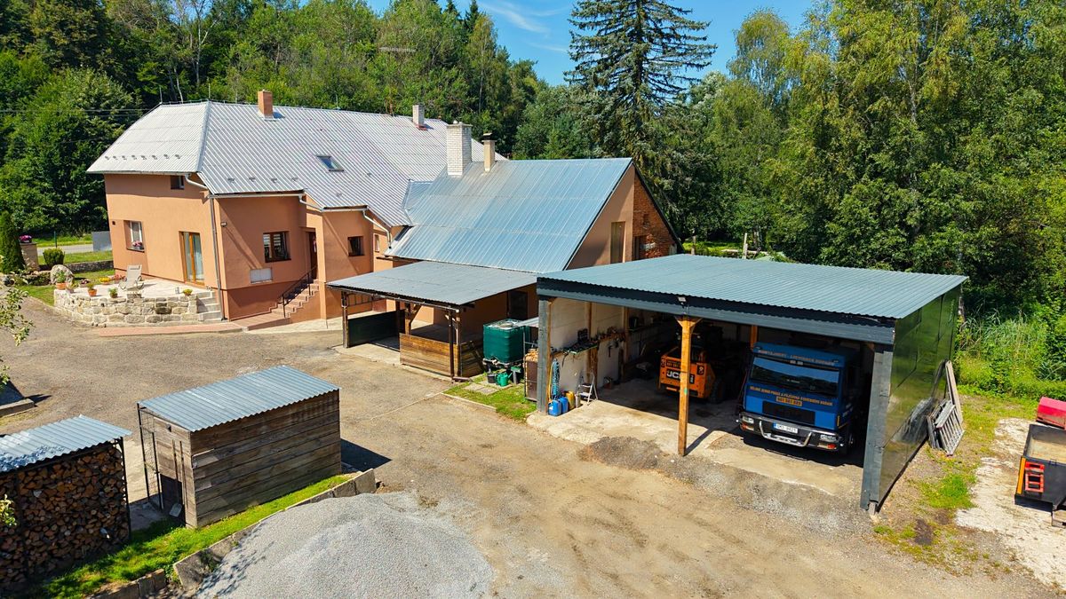Prodej rodinného domu 157 m², pozemek 1345 m² – fotografie 4