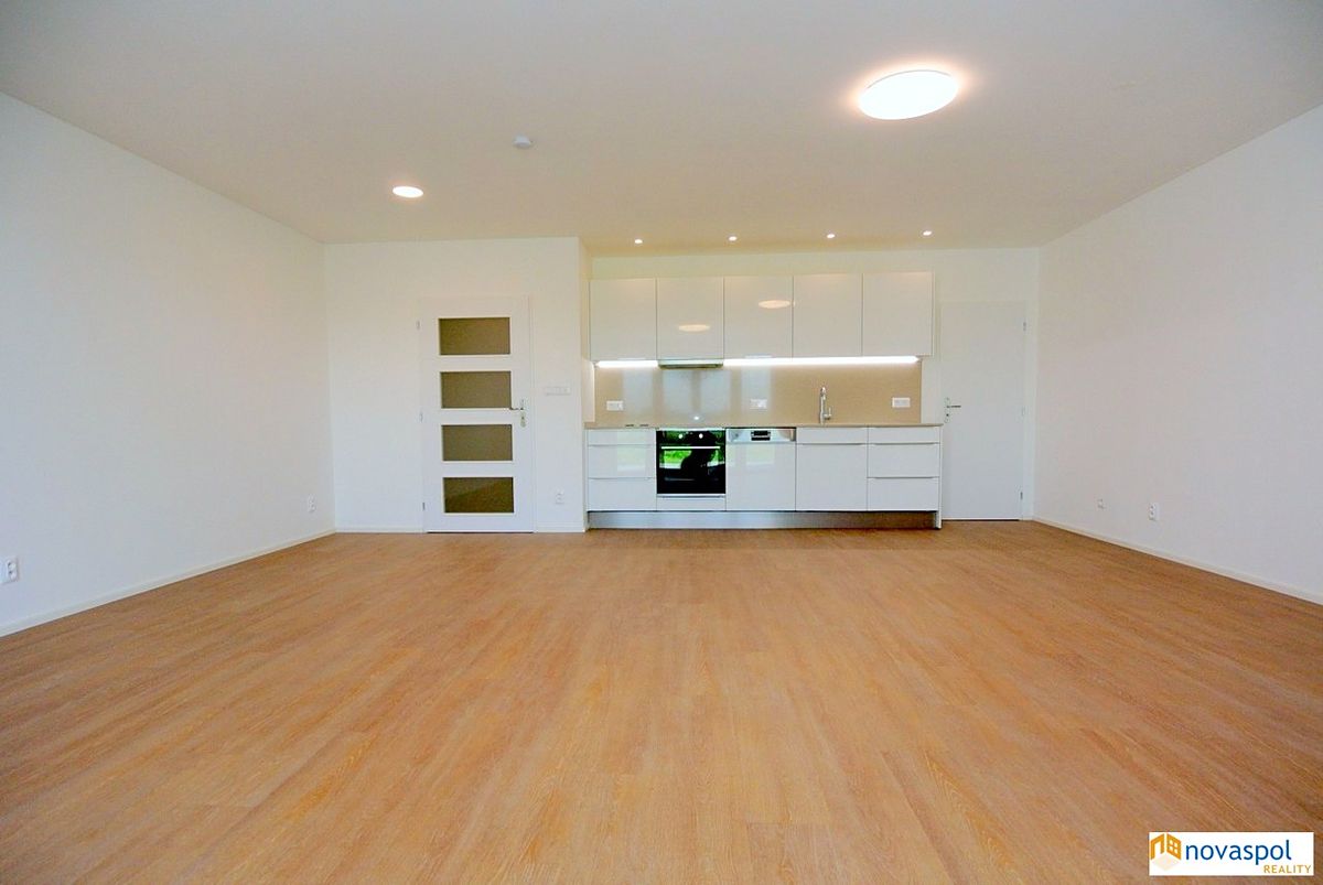 Pronájem bytu 4+kk 145 m²