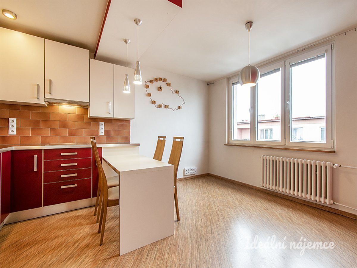 Pronájem bytu 2+kk 36 m² – fotografie 4