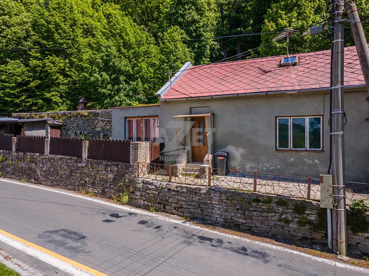Prodej chaty 80 m², pozemek 54 m²