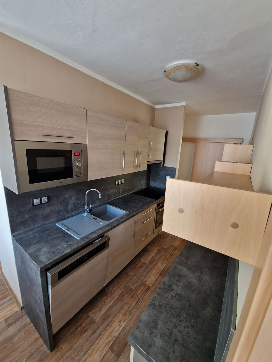 Pronájem bytu 3+1 72 m² – fotografie 5
