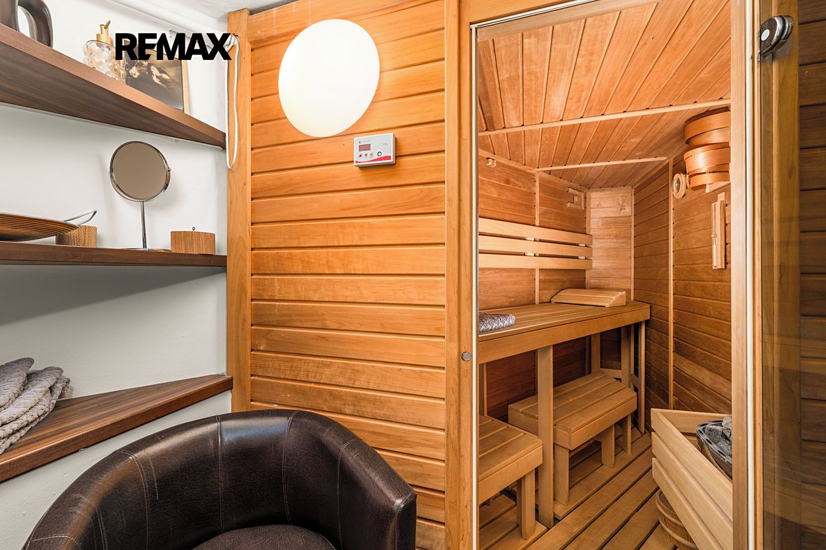 Prodej rodinného domu 169 m², pozemek 67 m² – fotografie 3