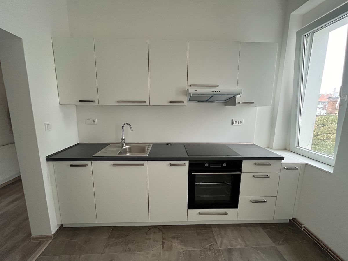 Pronájem bytu 3+1 92 m²