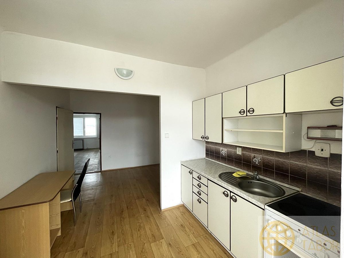 Pronájem bytu 2+1 56 m²