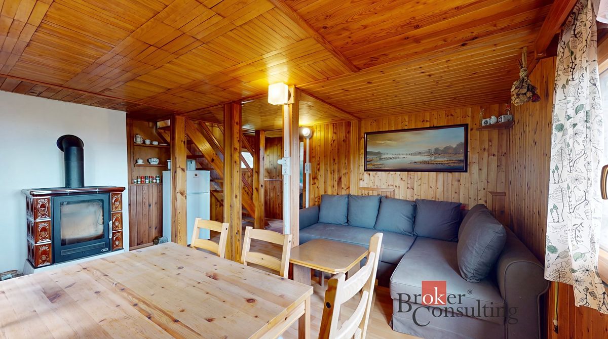 Prodej chaty 62 m², pozemek 328 m² – fotografie 2