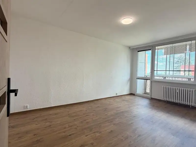 Prodej bytu 3+1 78 m², Jirkov – náhled fotky 3