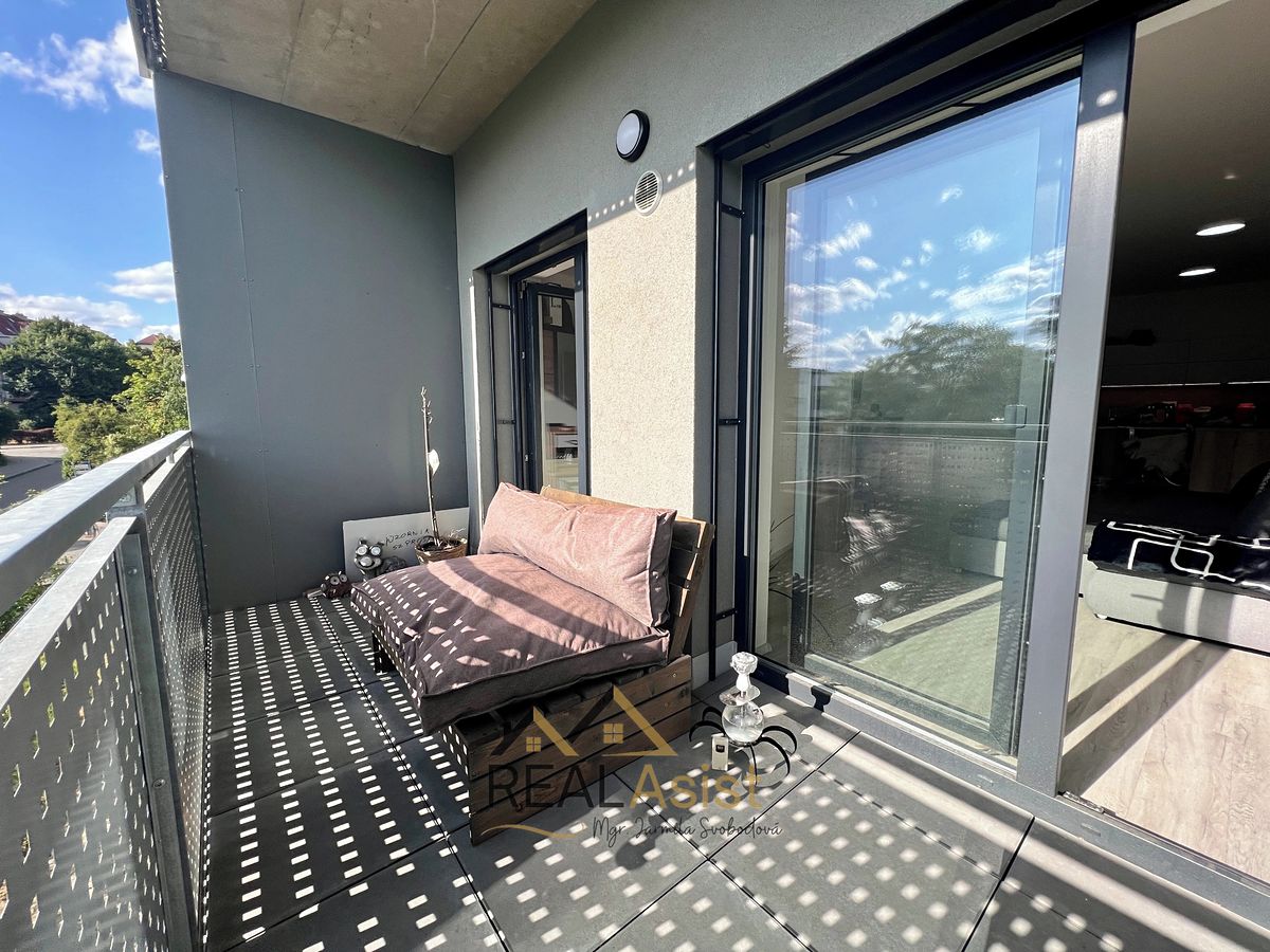 Pronájem bytu 2+kk 69 m²