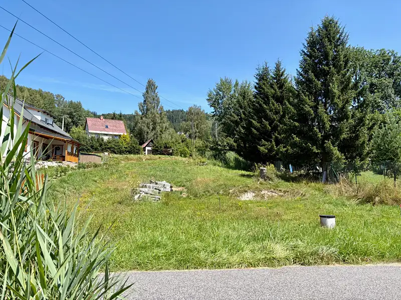 Prodej stavebního pozemku 992 m², Tanvald – náhled fotky 1