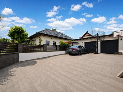 Prodej rodinného domu 200 m², pozemek 800 m²