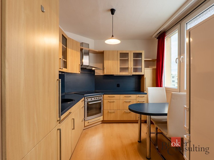 Квартира 2+kk на продаж, 61 м² (13 з 28)