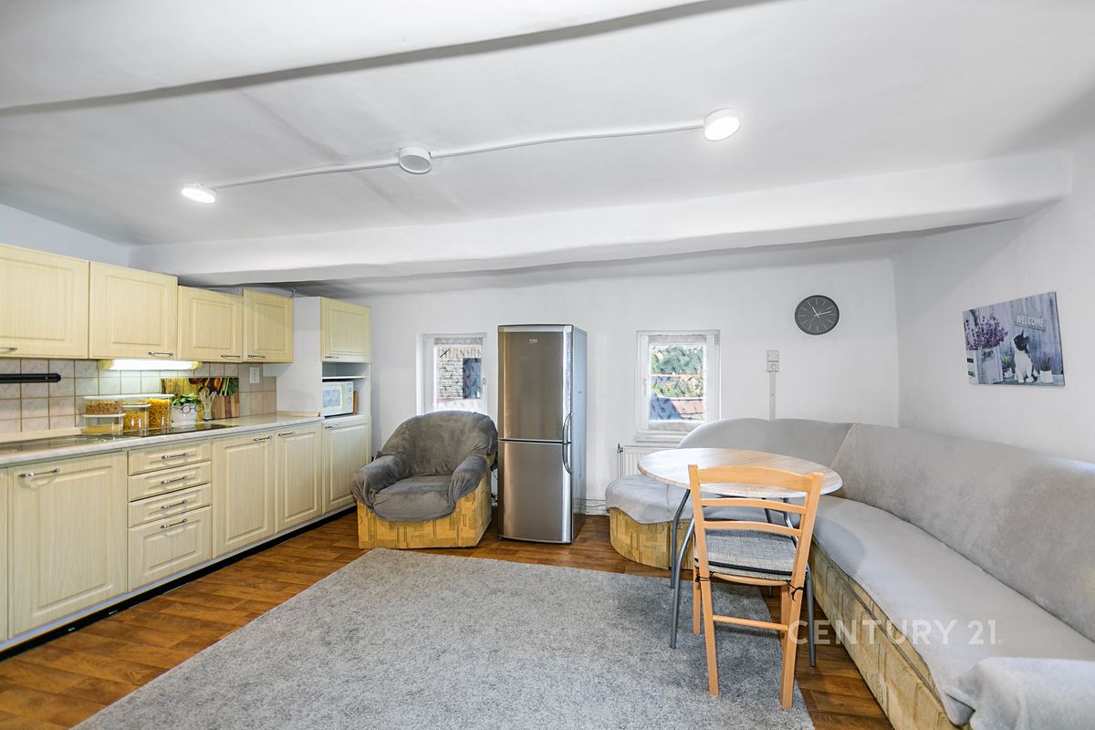 Prodej rodinného domu 47 m², pozemek 280 m² – fotografie 3