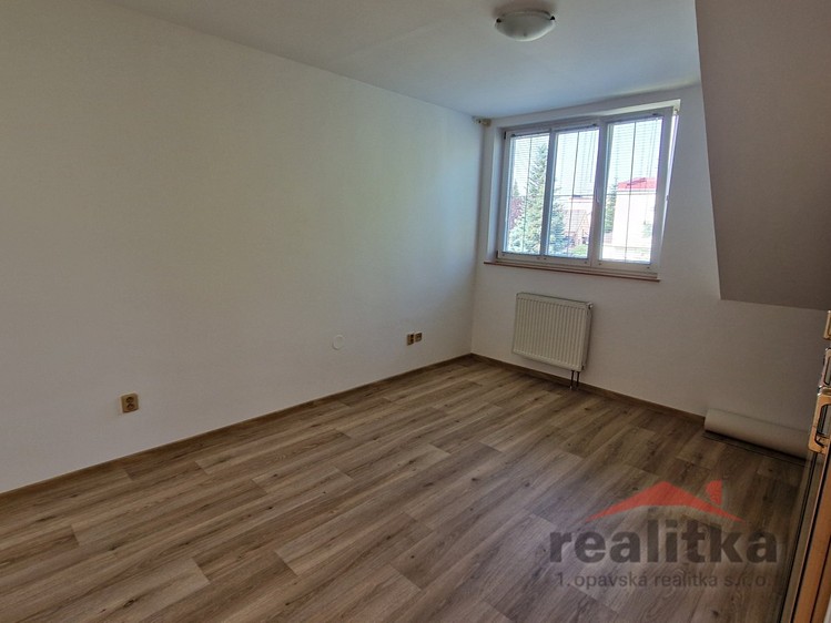 Pronájem domu, 140 m² (18 z 24)