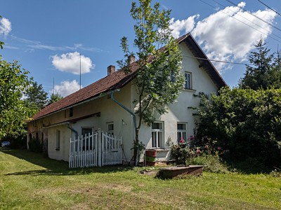 Prodej  zemědělské usedlosti 200 m², pozemek 3 855 m²