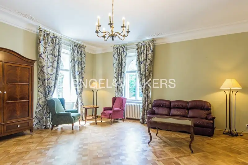 Pronájem kanceláře 827 m², Praha – náhled fotky 2