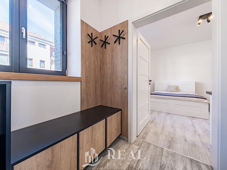 Prodej domu, 240 m² (4 z 43)