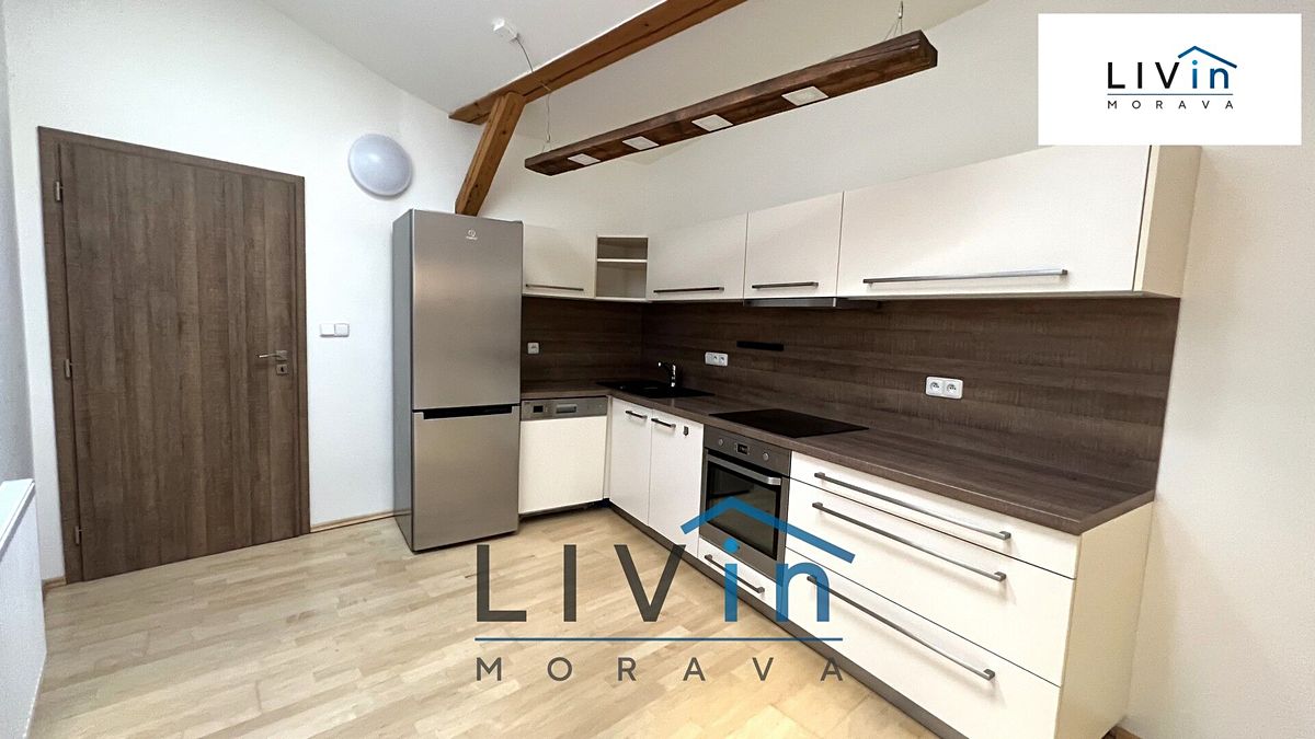 Pronájem bytu 2+kk 64 m²