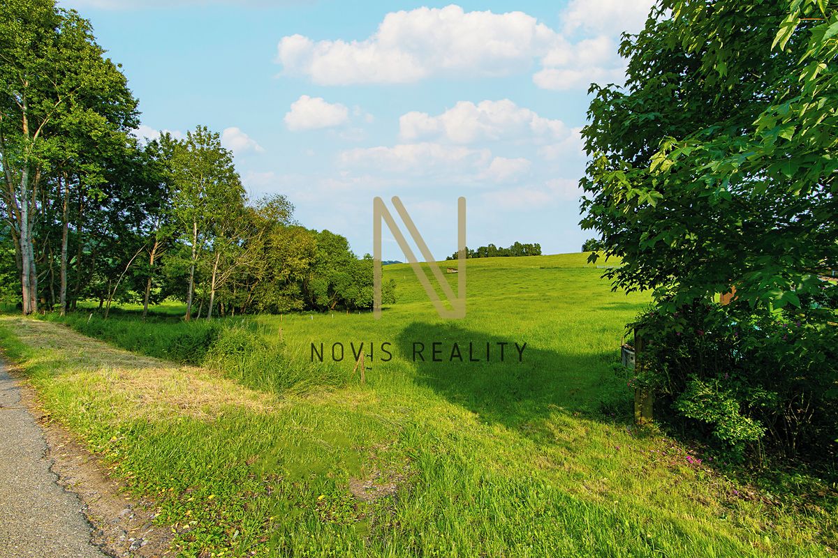 Prodej stavebního pozemku 975 m²