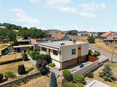 Prodej rodinného domu 233 m², pozemek 2708 m²