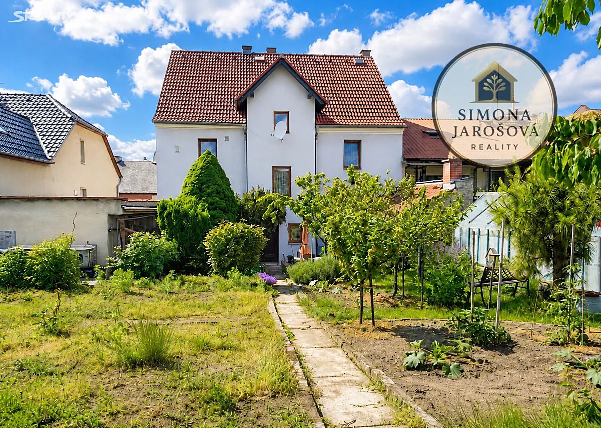 Prodej rodinného domu 120 m², pozemek 484 m²