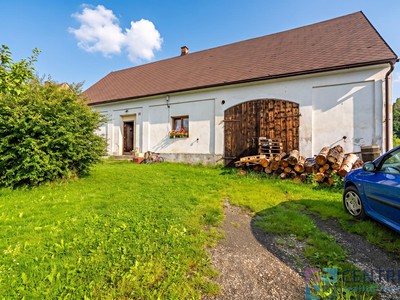 Prodej  rodinného domu 100 m², pozemek 1 401 m²