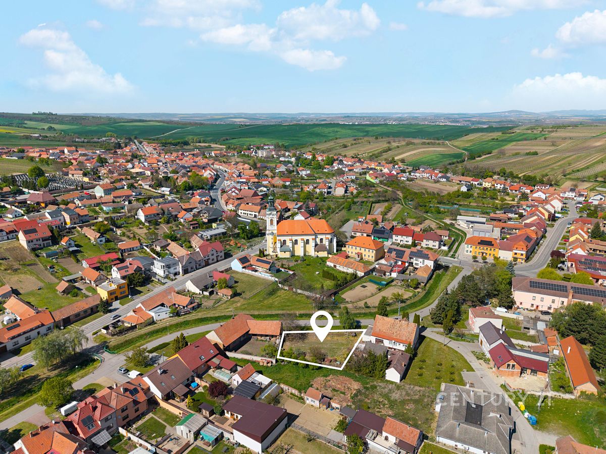 Prodej stavebního pozemku 618 m² – fotografie 3