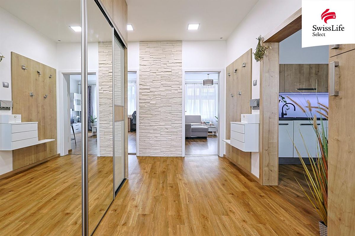 Prodej vily 480 m², pozemek 963 m² – fotografie 4