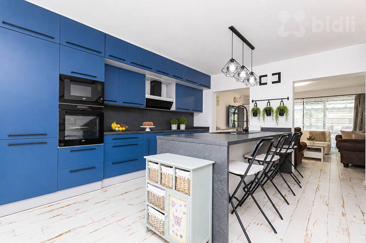 Prodej rodinného domu 158 m², pozemek 1064 m²