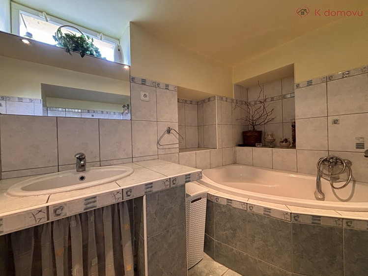 Будинок на продаж, 100 м² (10 з 24)
