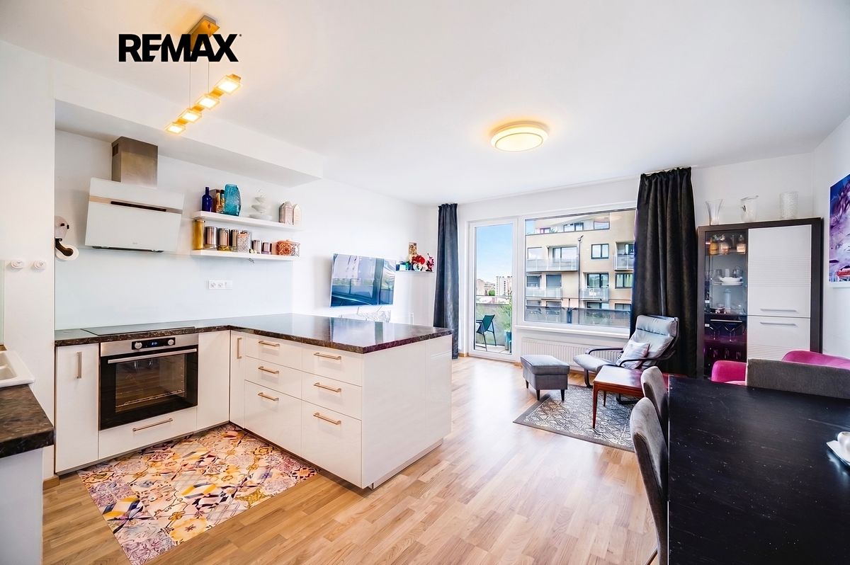 Prodej bytu 4+kk 92 m² (Jednopodlažní)