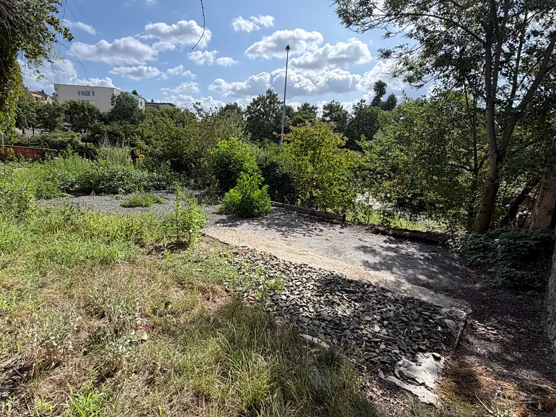 Prodej stavebního pozemku 289 m², Praha – náhled fotky 3