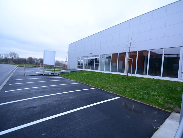 Pronájem komerčního prostoru, 698 m² (3 z 7)