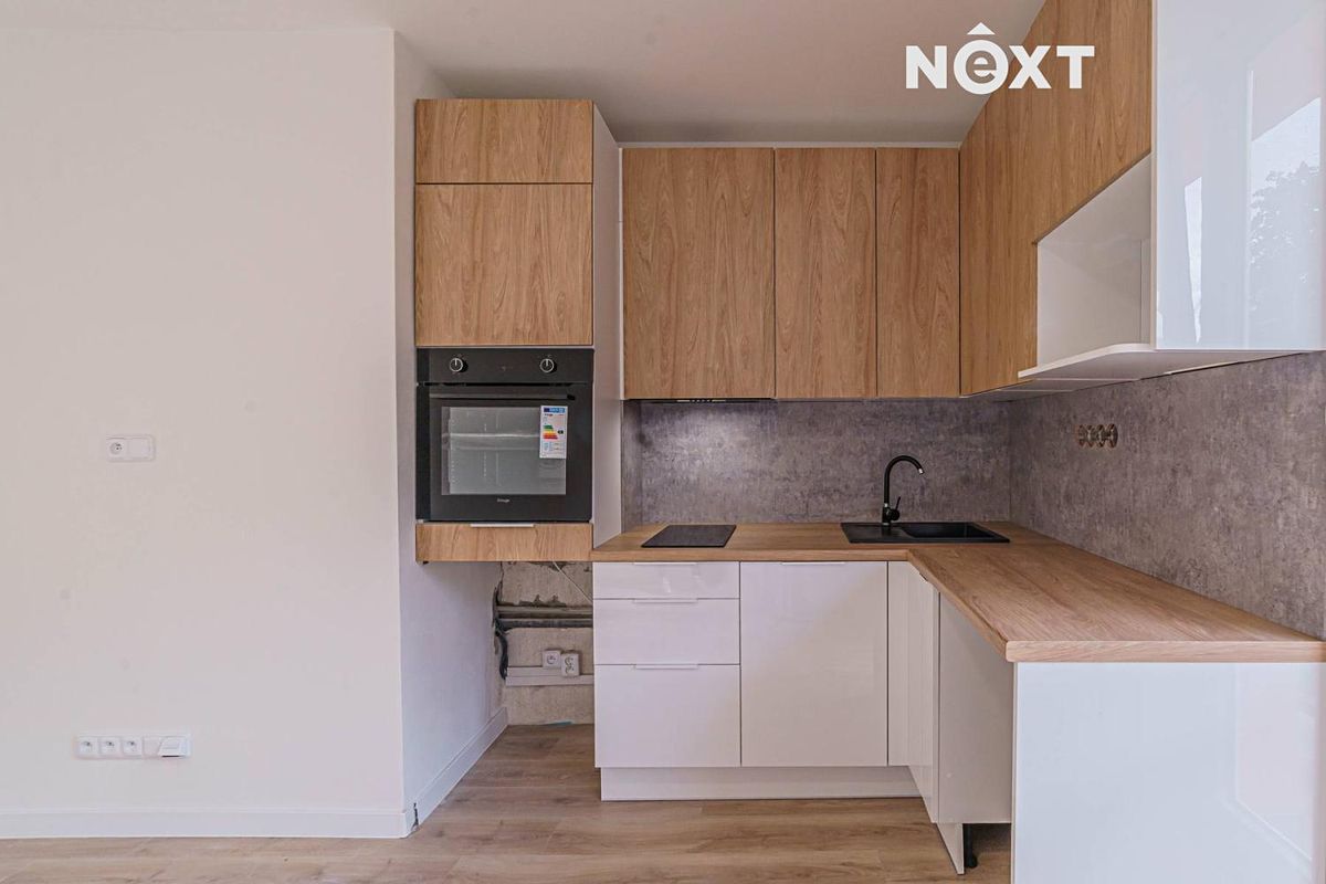 Pronájem bytu 1+kk 28 m²
