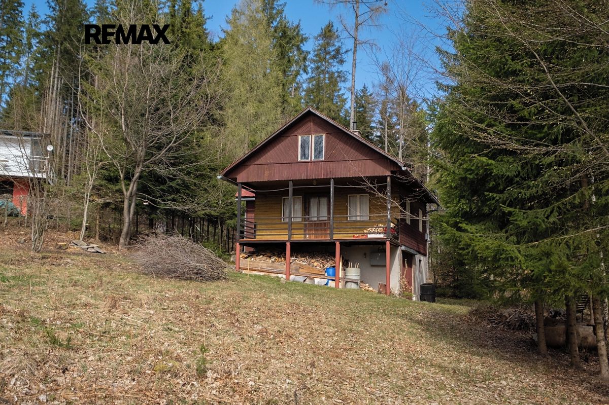 Prodej chaty 116 m², pozemek 430 m² – fotografie 2