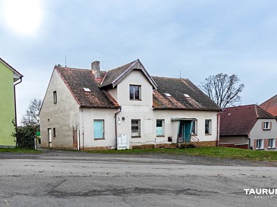 Pronájem  rodinného domu 525 m², pozemek 268 m²
