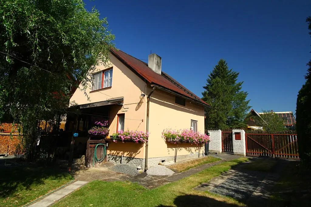 Prodej chaty 100 m², pozemek 896 m²